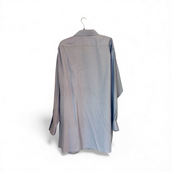 Jos. A. Bank Light Blue Casual Button Down Shirt like new - Picture 3 of 5